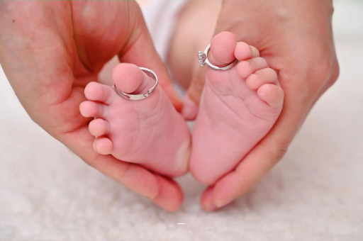 北京代生子机构包男孩两个月宝宝感冒发烧 北京代生子机构包男孩两个月宝宝感冒发烧